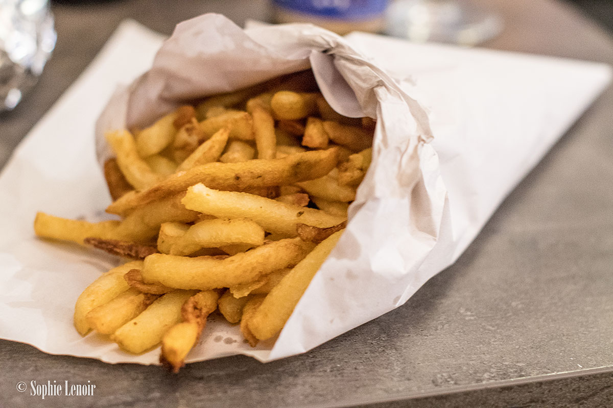 Fries Gip fries – Connecting cultures, one story at a time.